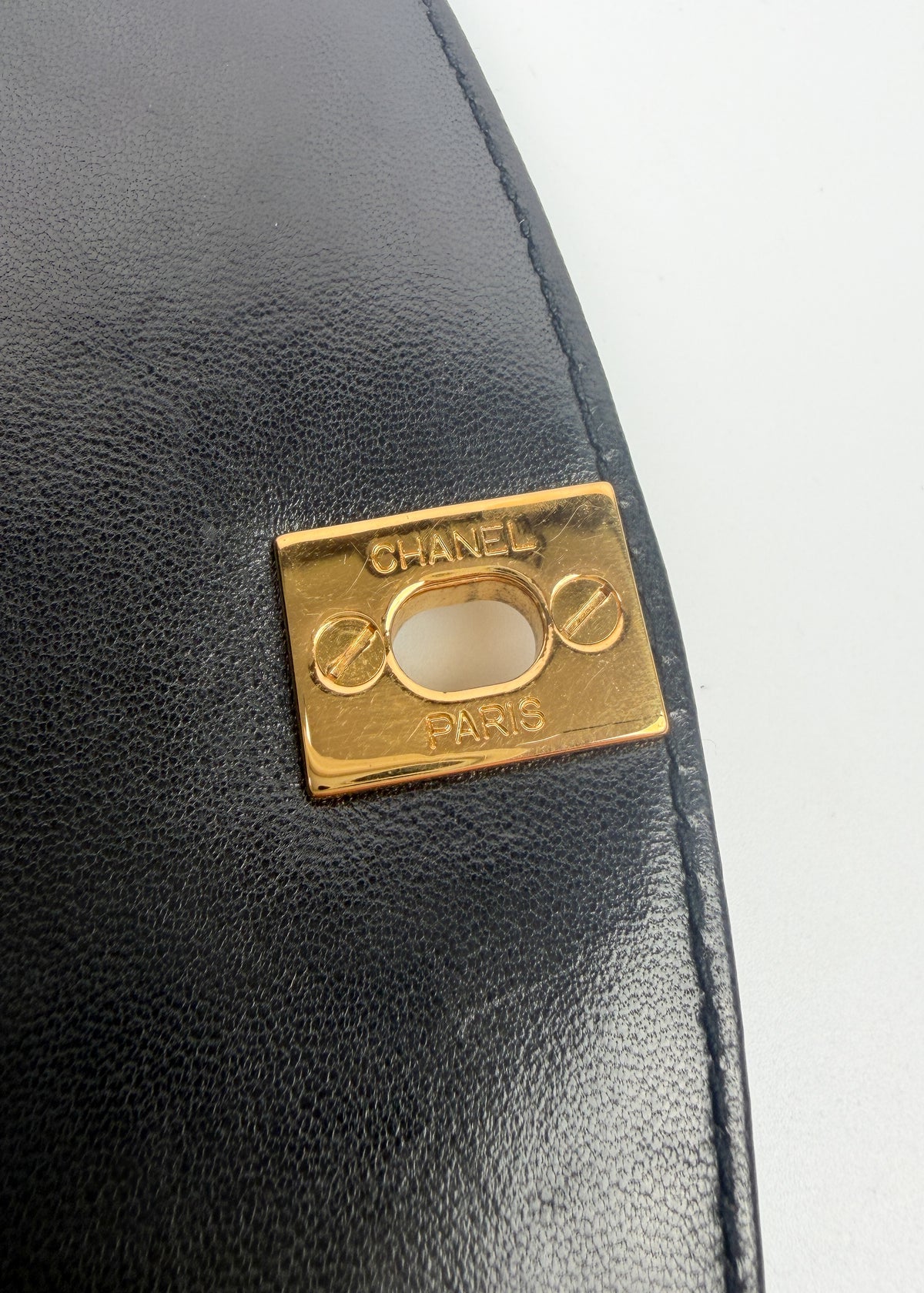 11-chanel-lambskin-diana-matelasse-zoom-okucia