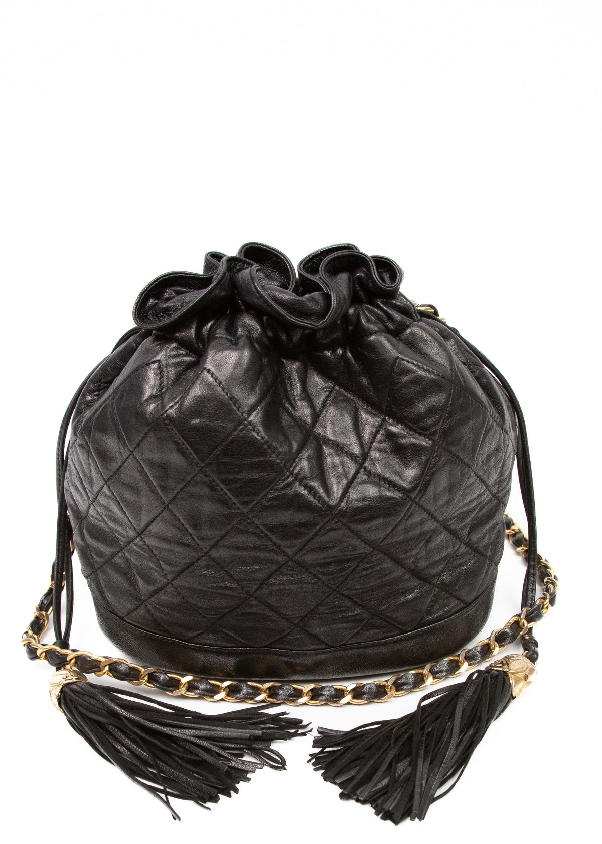 11-chanel-lambskin-quilted-mini-bucket-zoom-przod