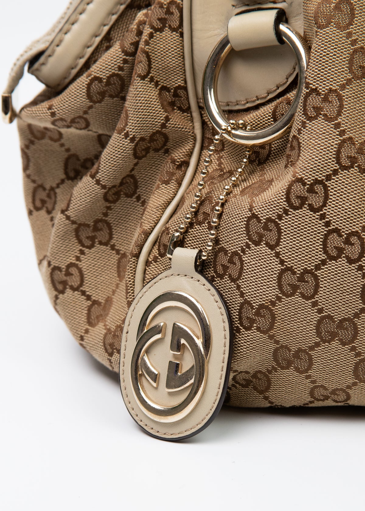 11-gucci-sukey-cream-zoom-zawieszka