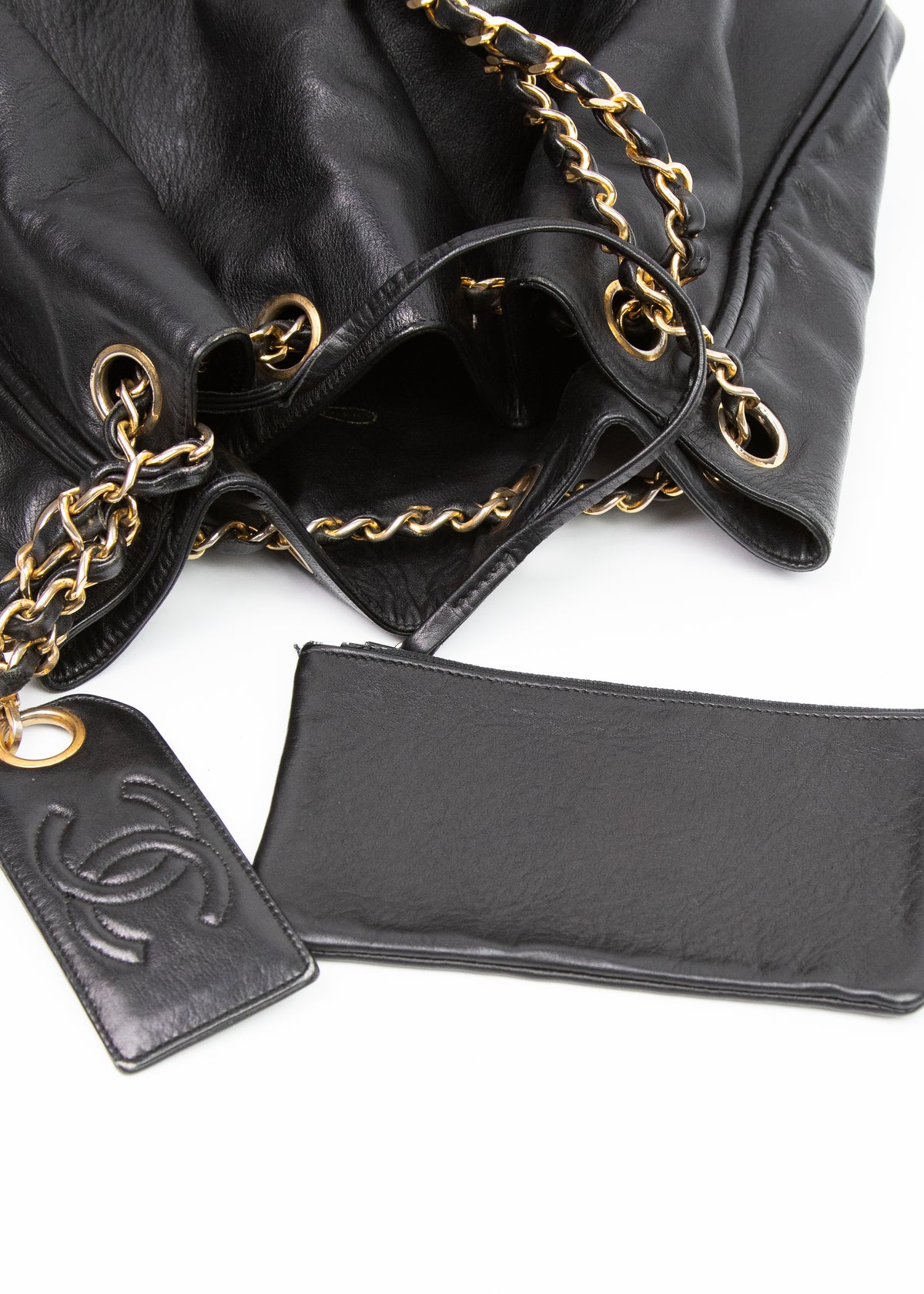 13-chanel-bucket-bag-with-pochette-akcesoria