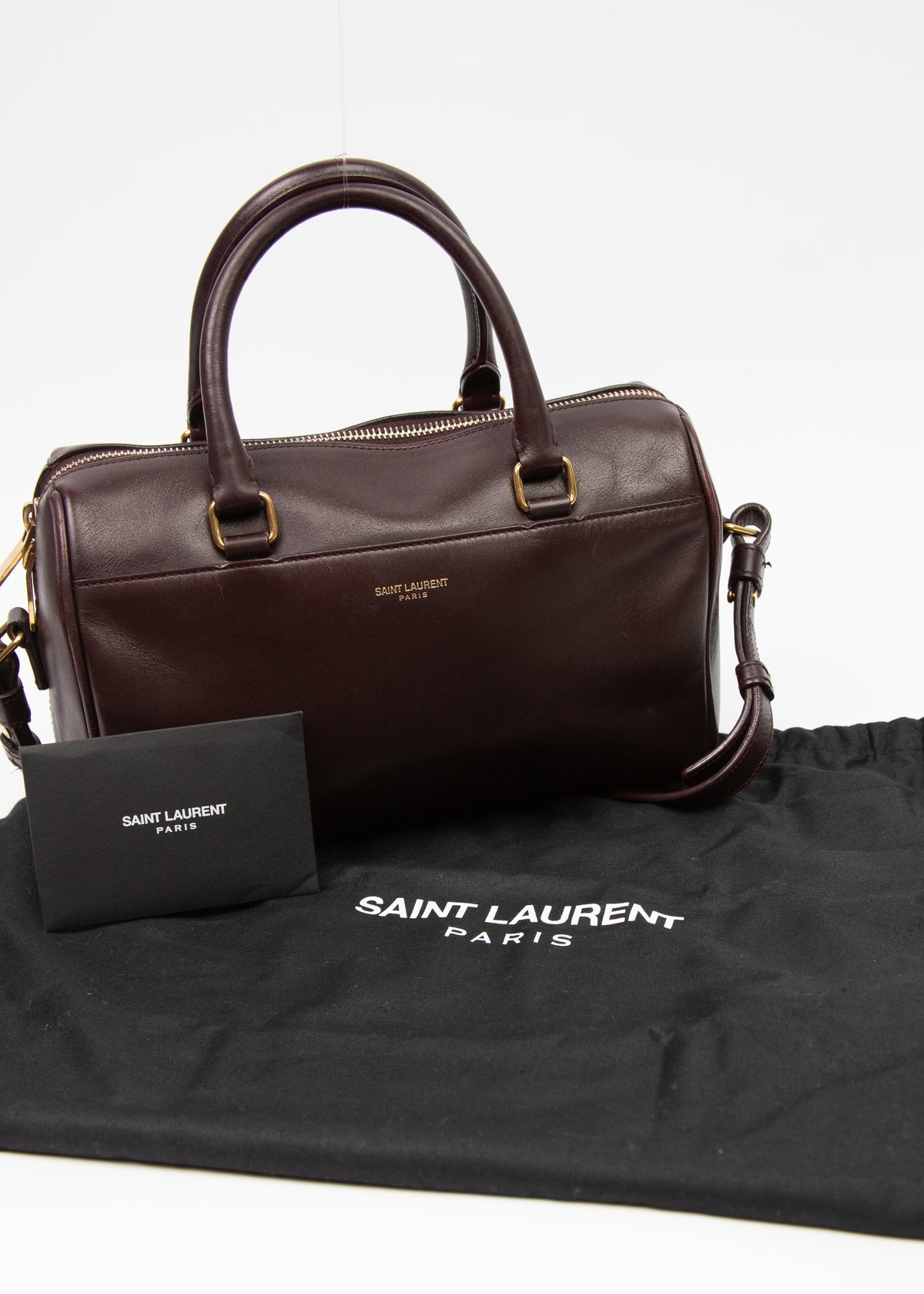 13-saint-laurent-duffle-burgundy-akcesoria