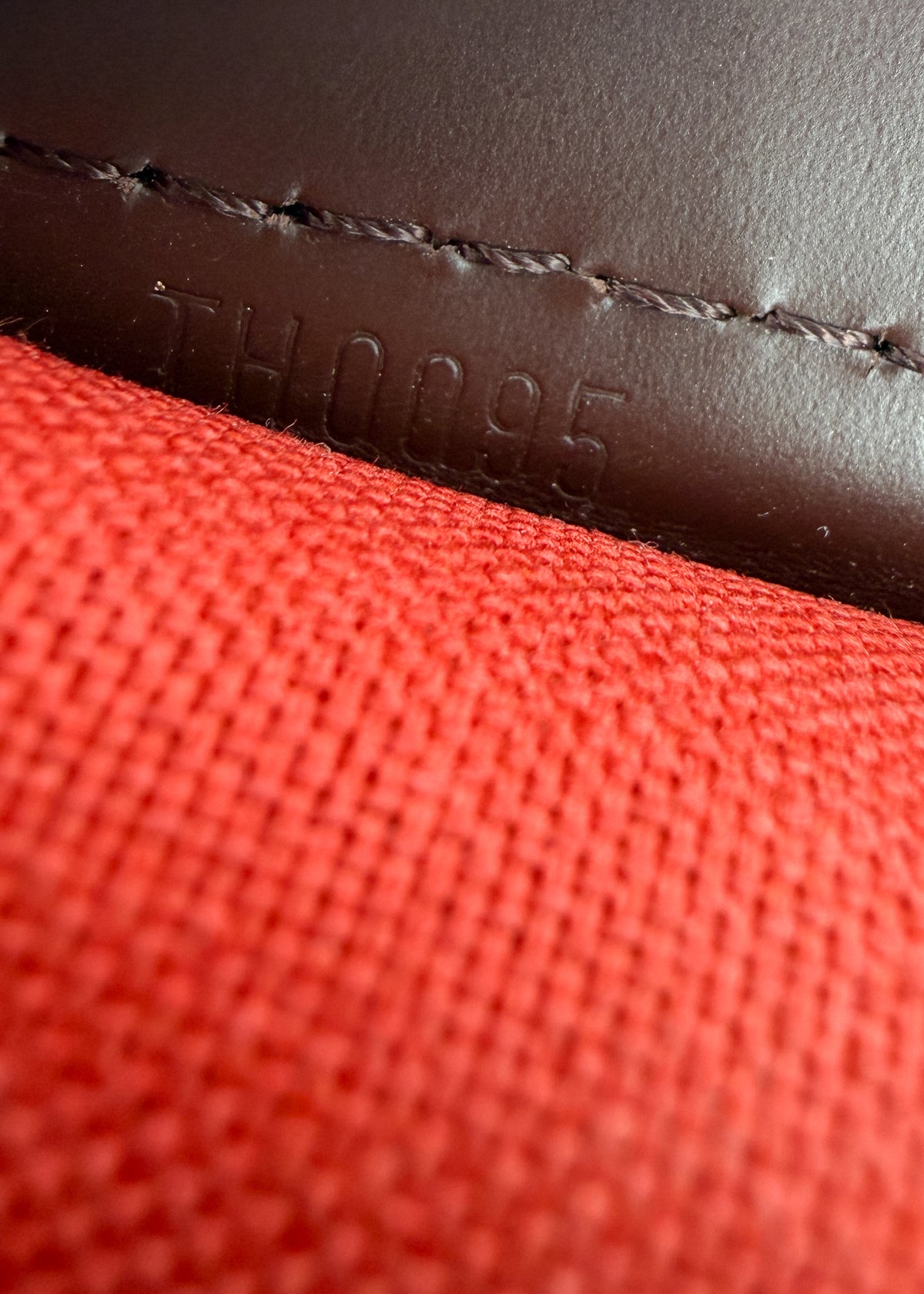 Louis Vuitton Chelsea