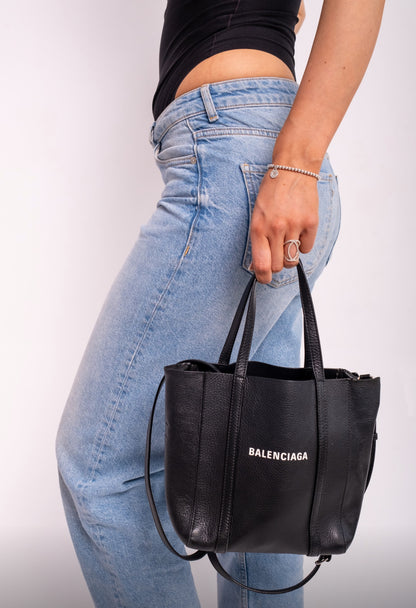 Balenciaga Everyday Tote