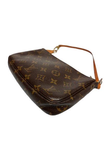 Louis Vuitton Pochette