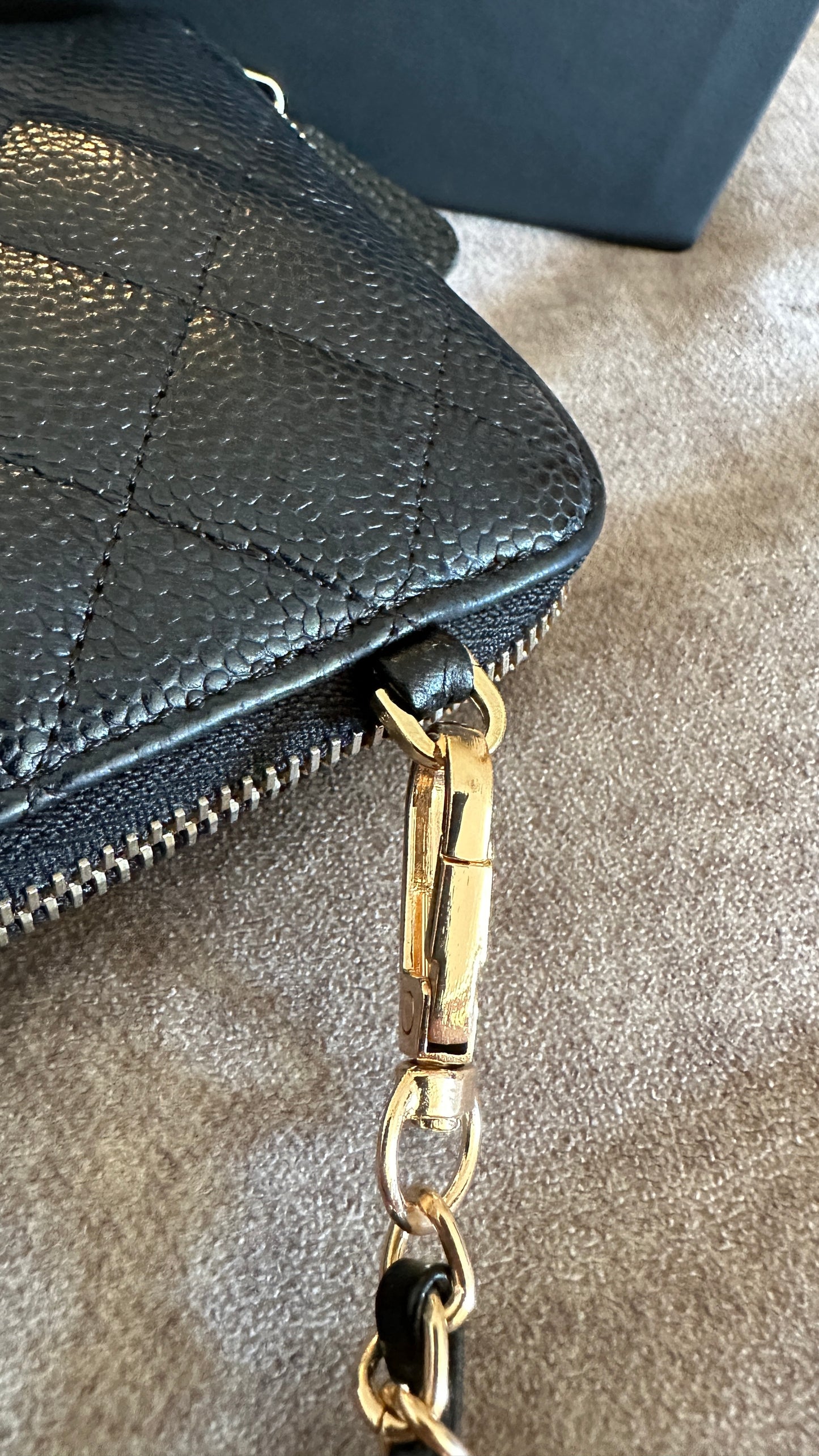 Chanel wallet on chain