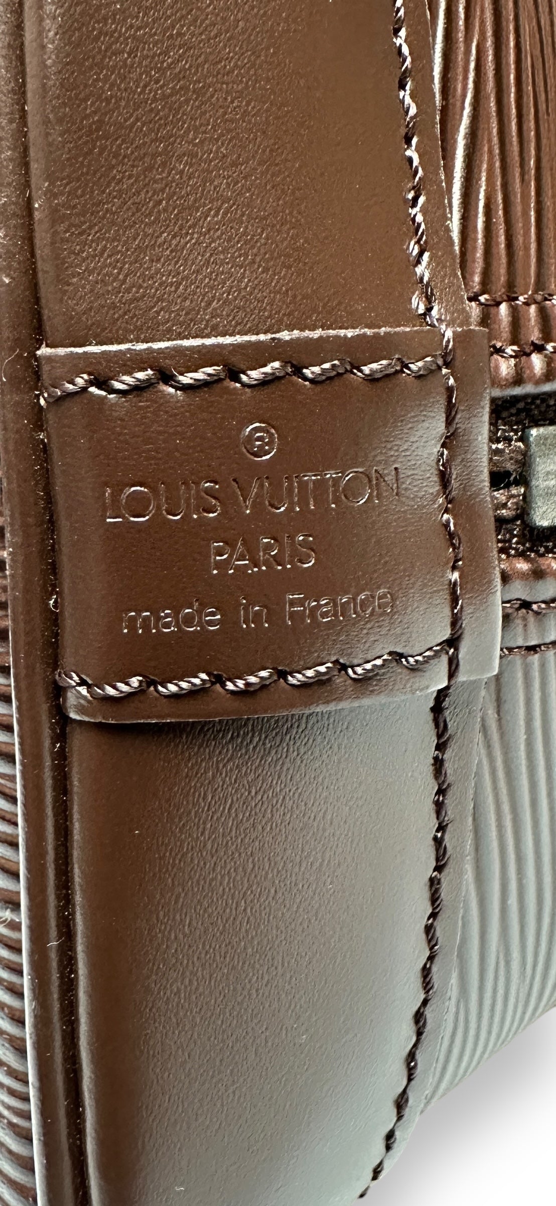Louis Vuitton Alma PM Epi