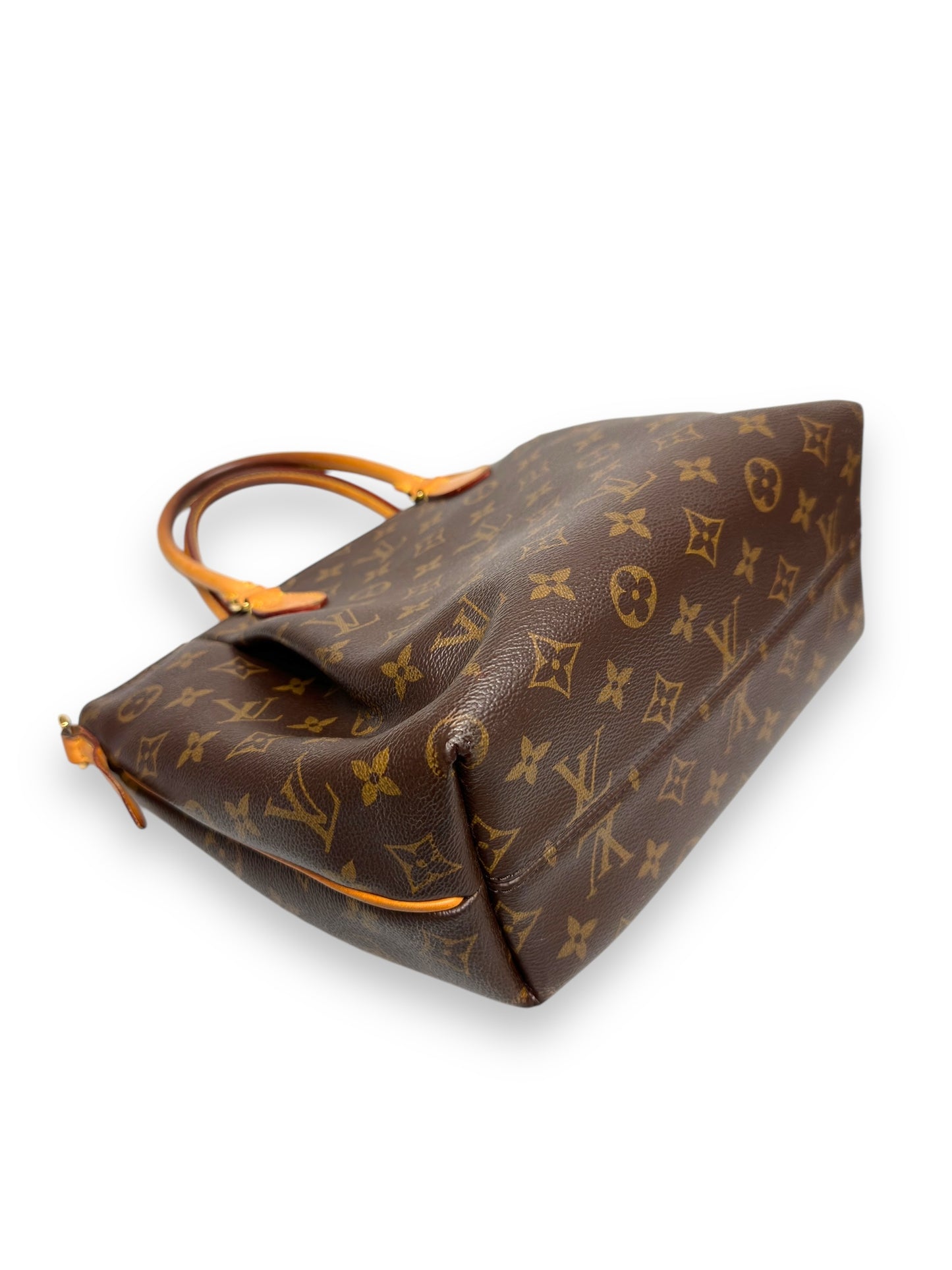 Louis Vuitton Taurenne PM