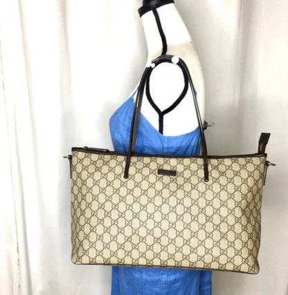 Gucci GG supreme