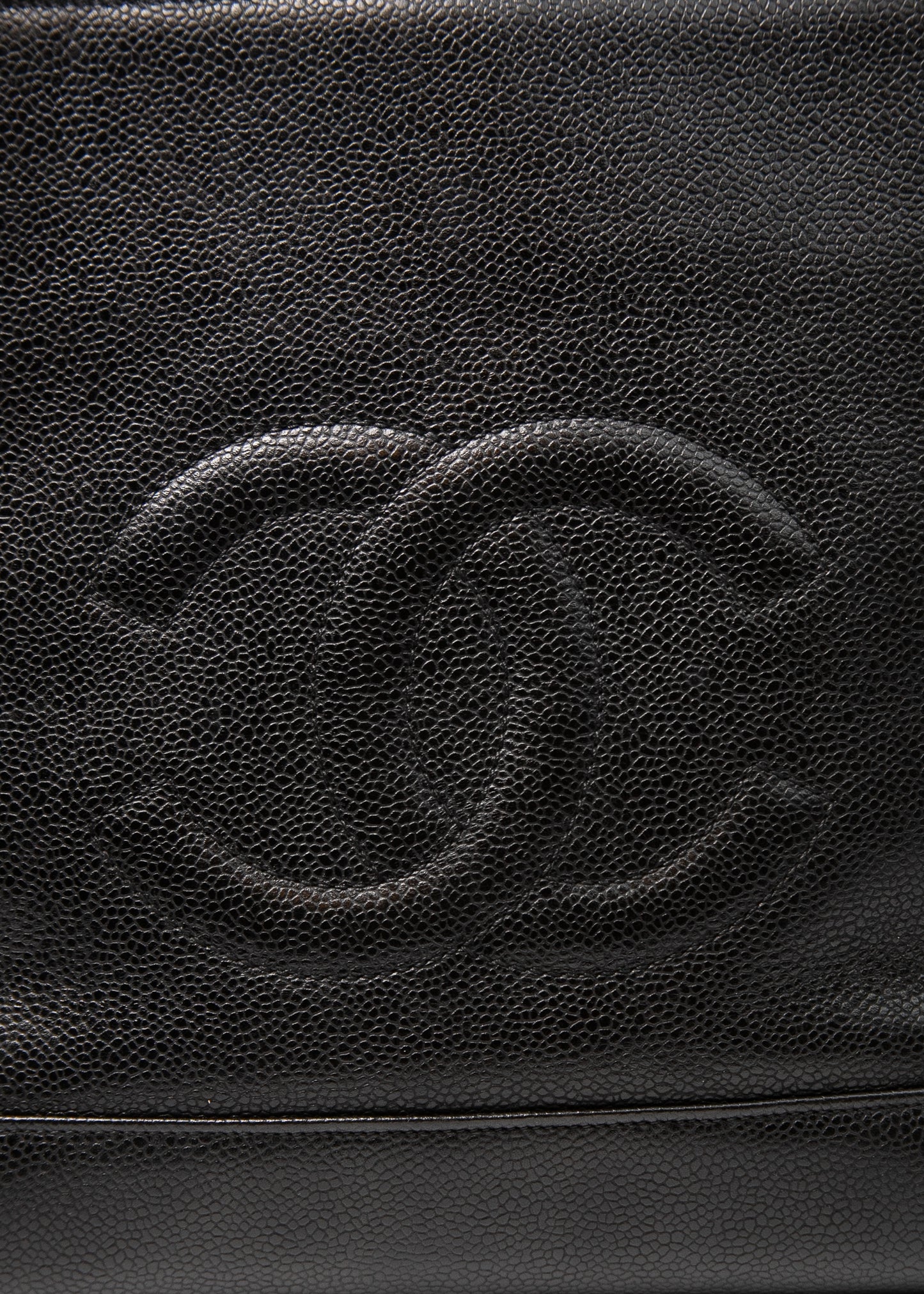 Chanel Caviar Chain Shoulder Bag