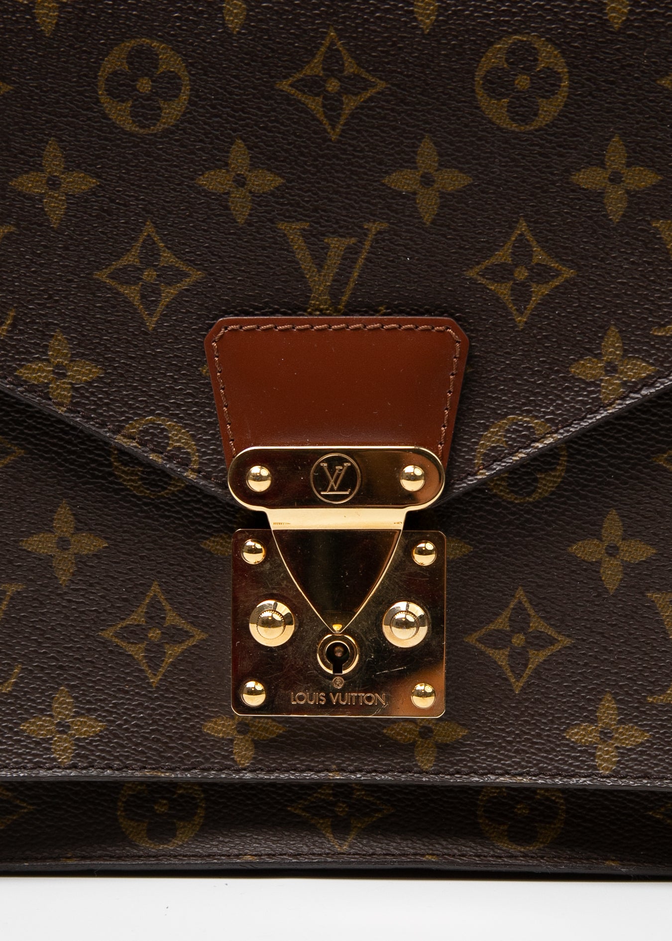 Louis Vuitton Moncenau