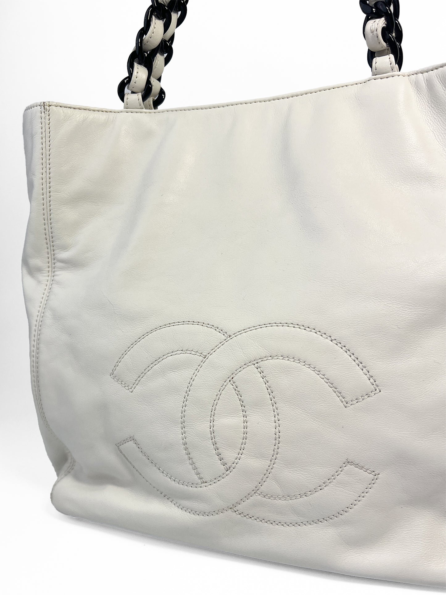 Chanel Chain Tote Bag