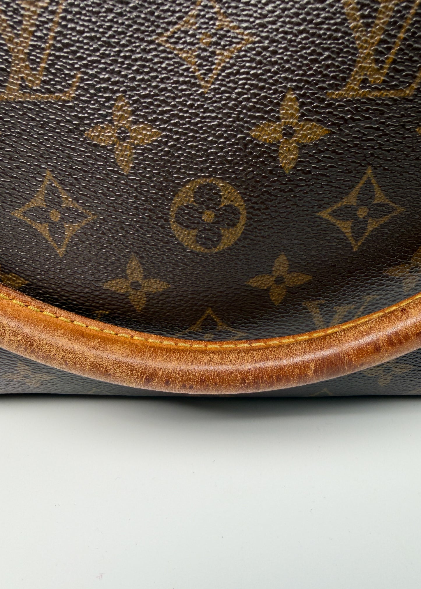 Louis Vuitton Looping GM