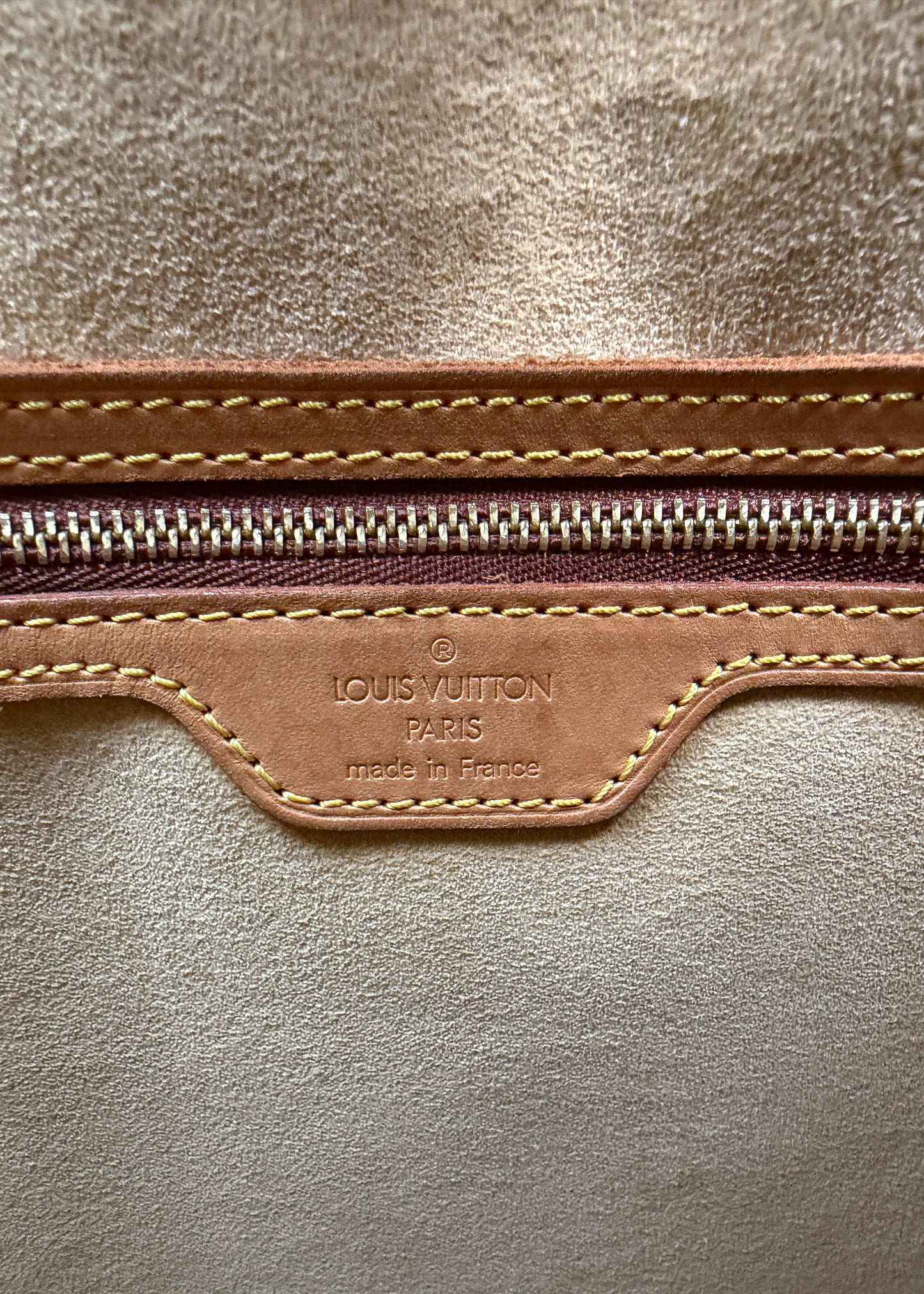 Louis Vuitton Looping GM