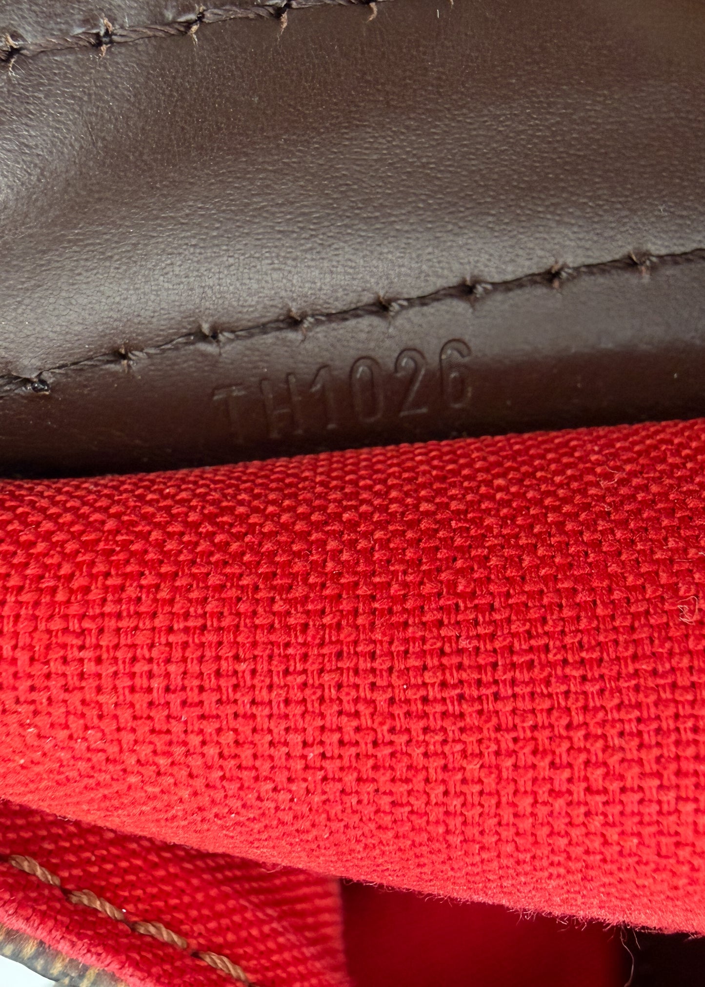 Louis Vuitton Chelsea Damier Ebene