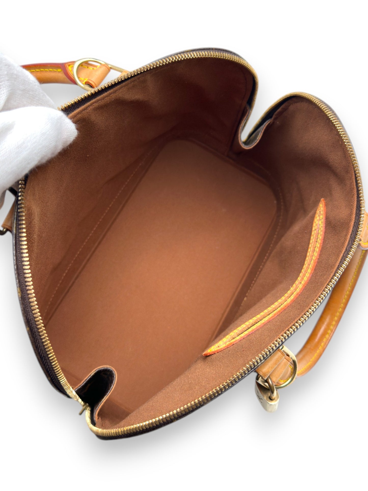 Louis Vuitton Alma PM