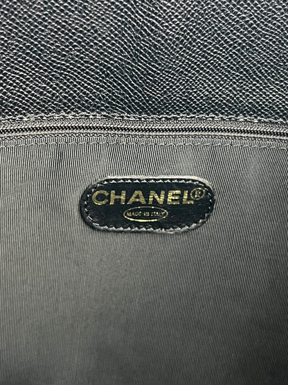 Chanel Tote Shopping