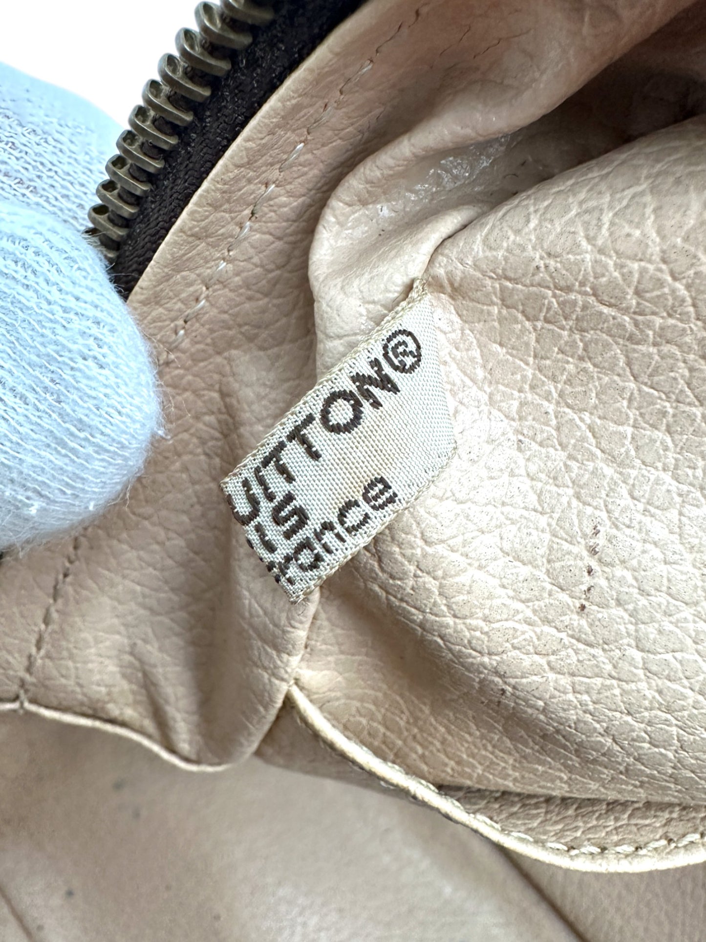 Louis Vuitton Toiletry Pouch 28