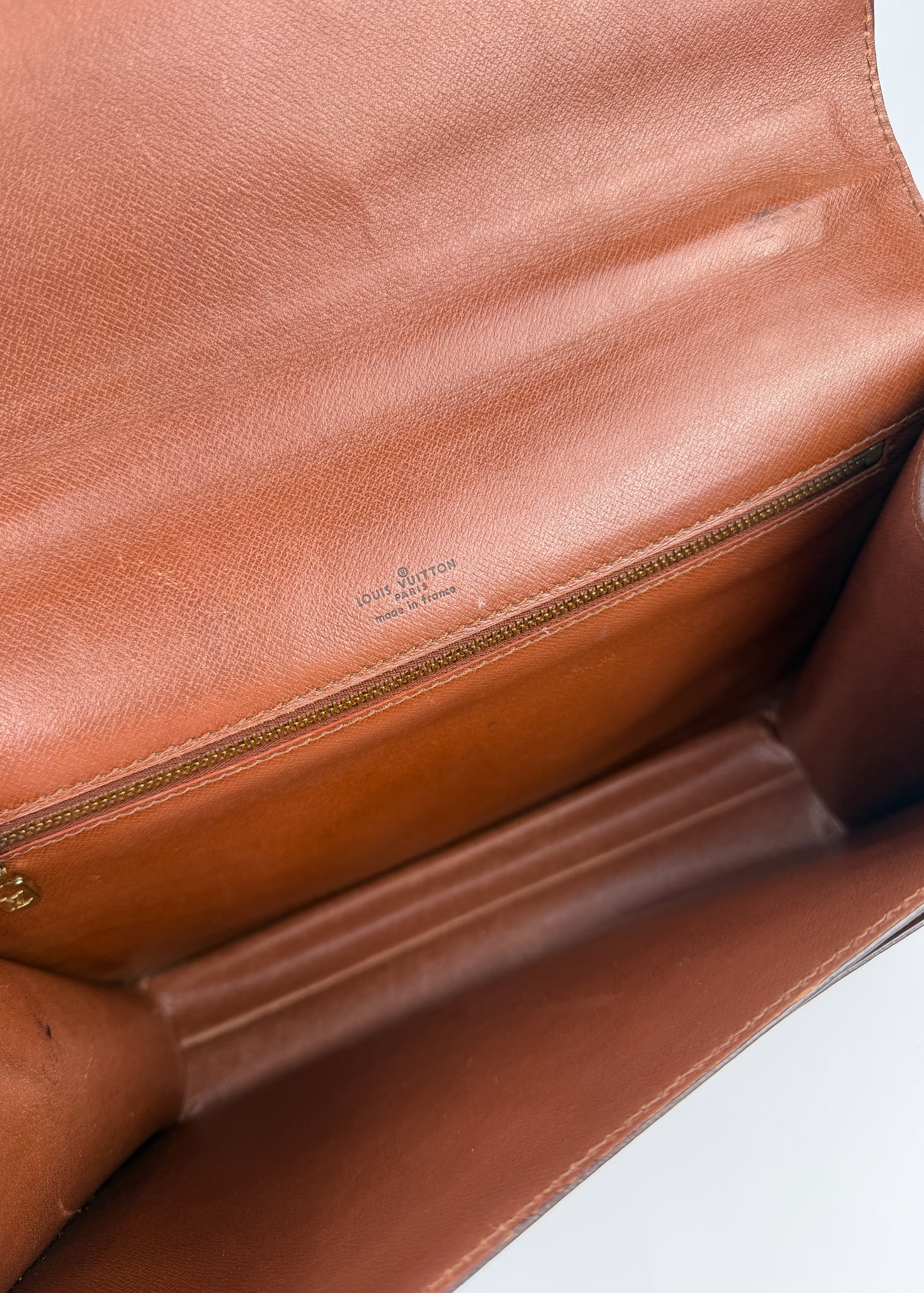 Louis Vuitton Moncenau