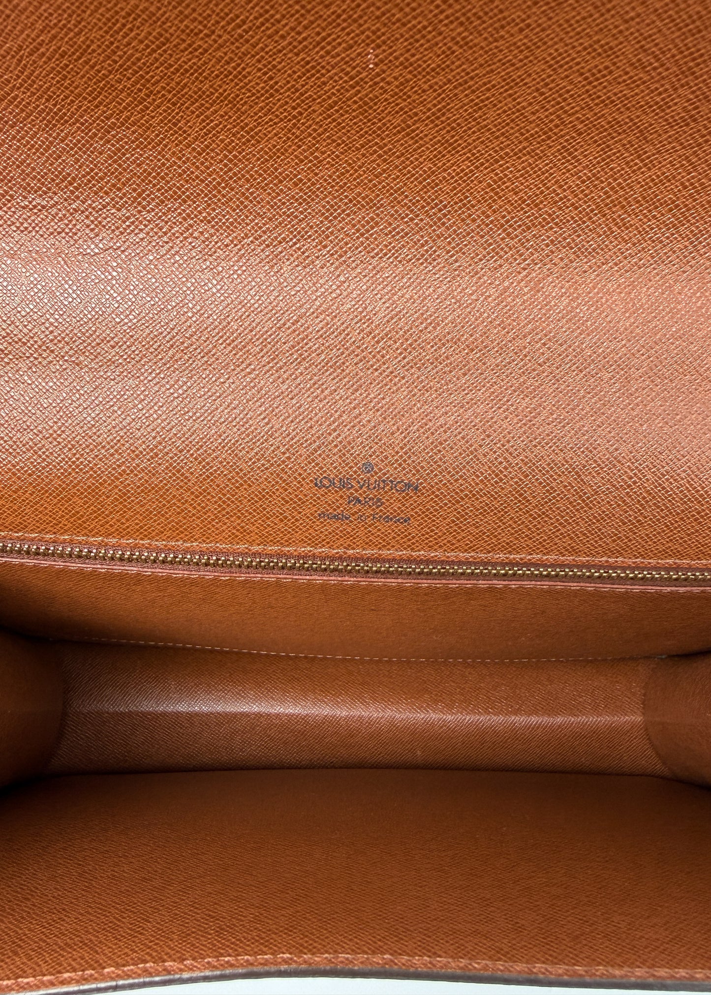 Louis Vuitton Moncenau