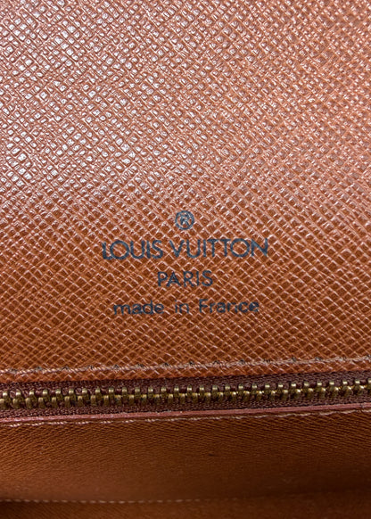Louis Vuitton Moncenau