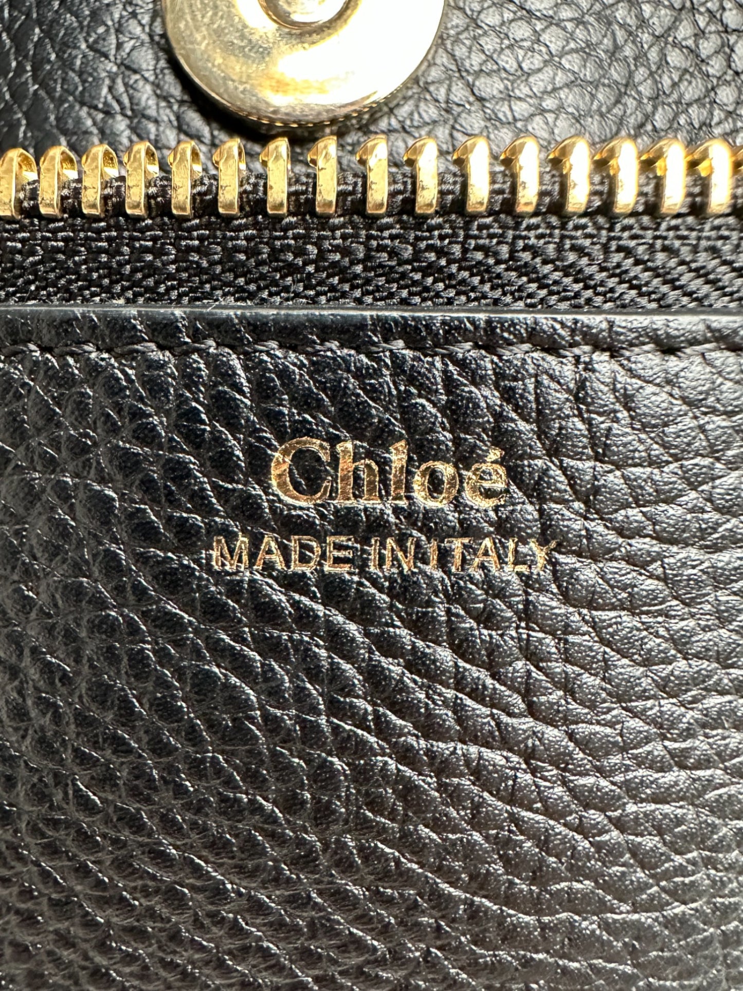 Chloé Faye Leder &amp; Wildleder