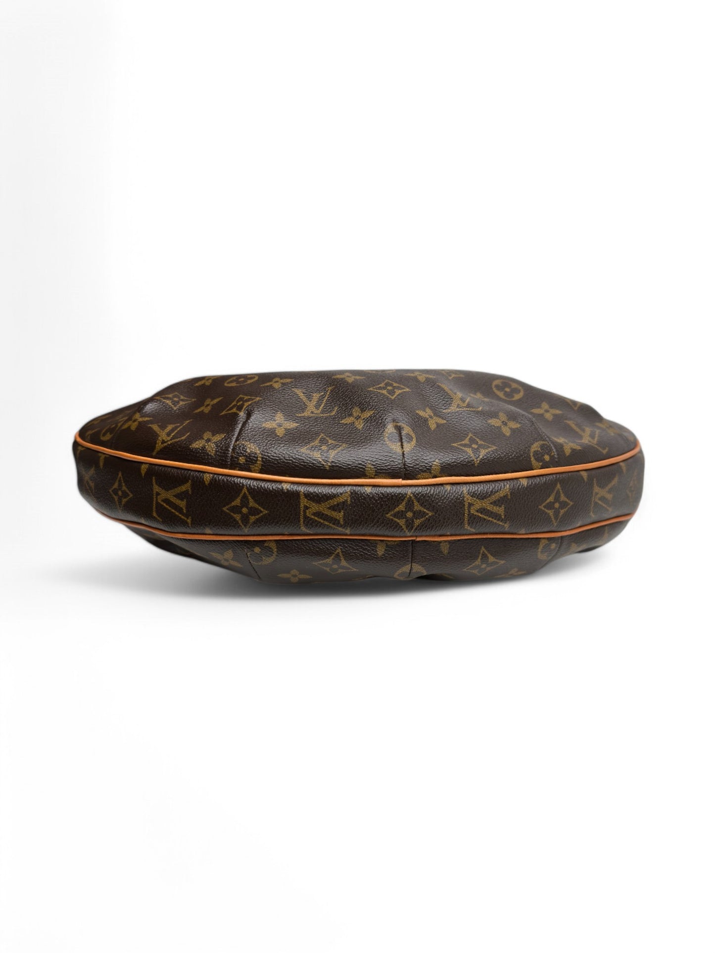 Louis Vuitton Croissant GM