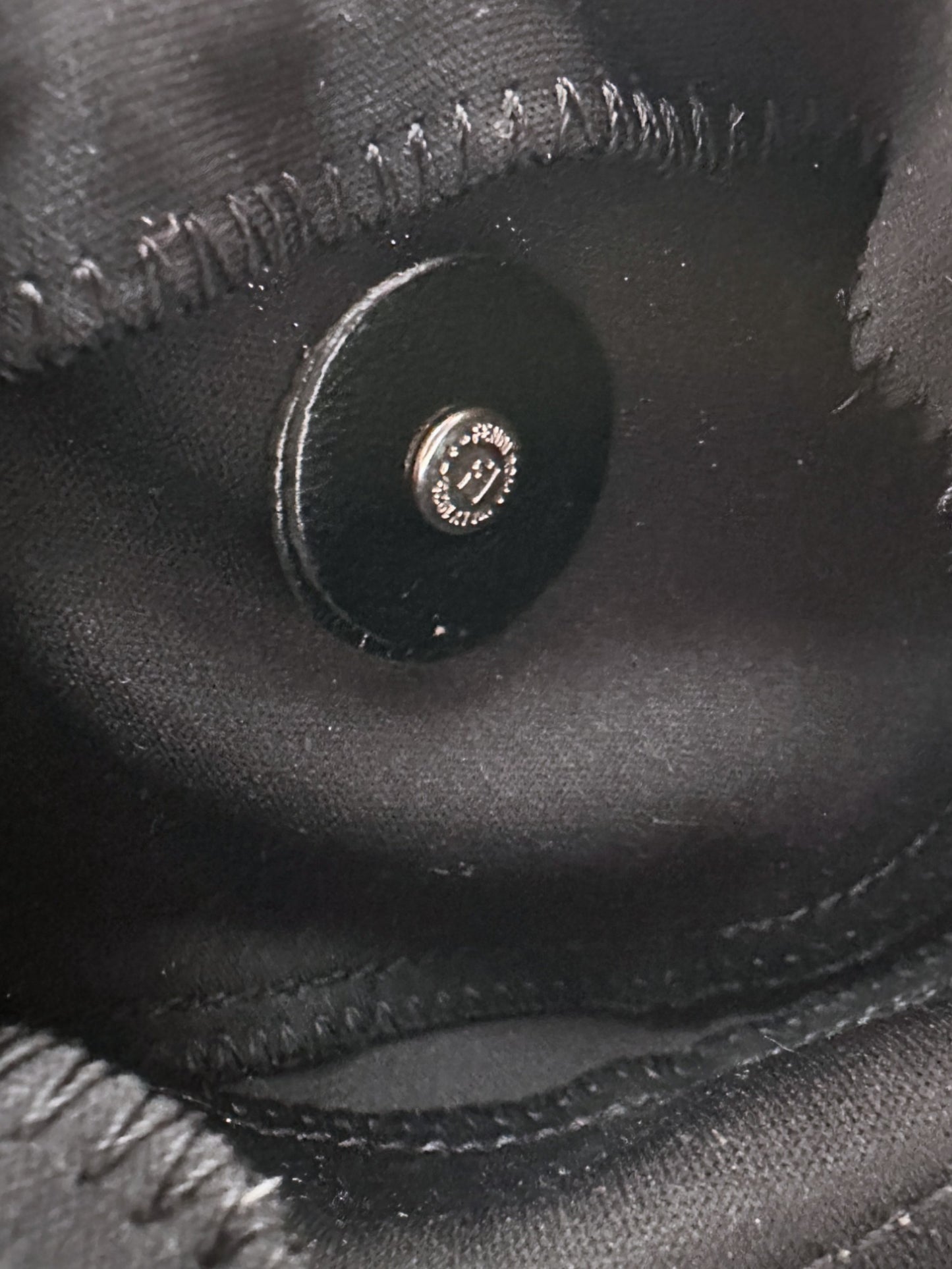 Fendi nano croissant