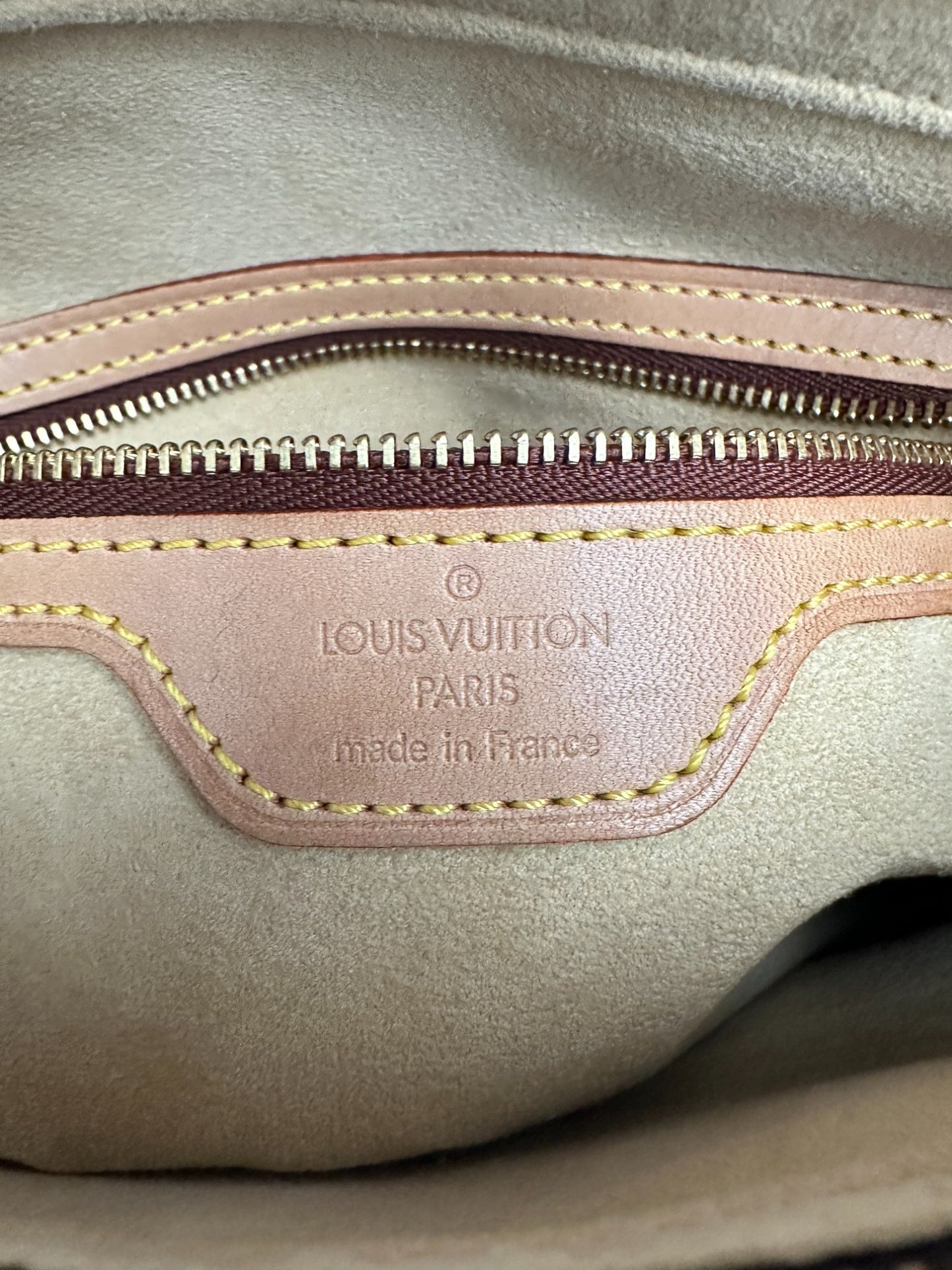 Louis Vuitton Looping GM