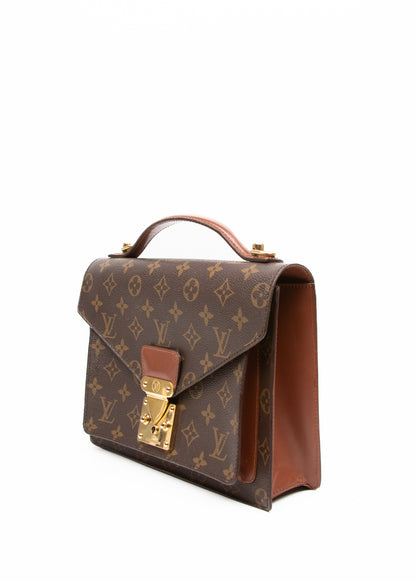 Louis Vuitton Macenau