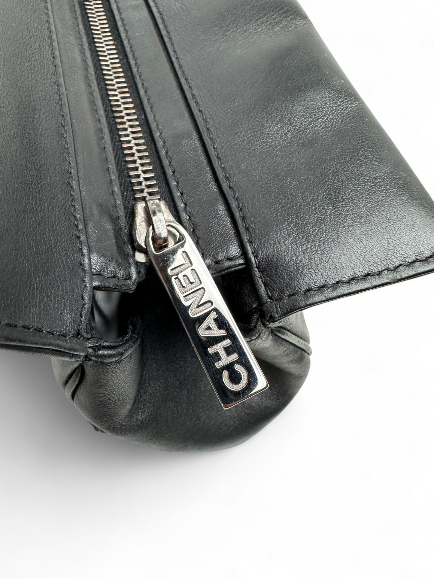 CHANEL Calfskin Vertical Lax Chocobar