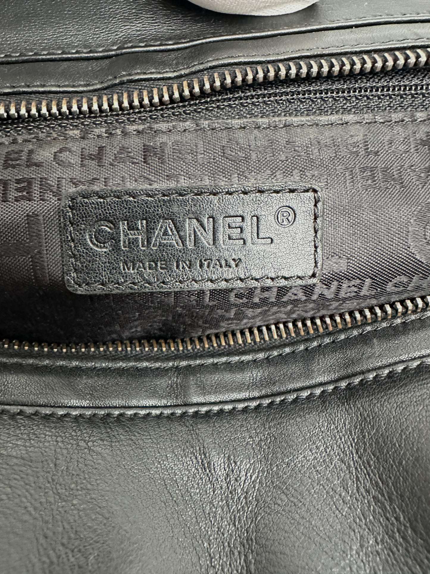 CHANEL Calfskin Vertical Lax Chocobar