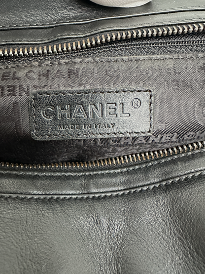 CHANEL Calfskin Vertical Lax Chocobar