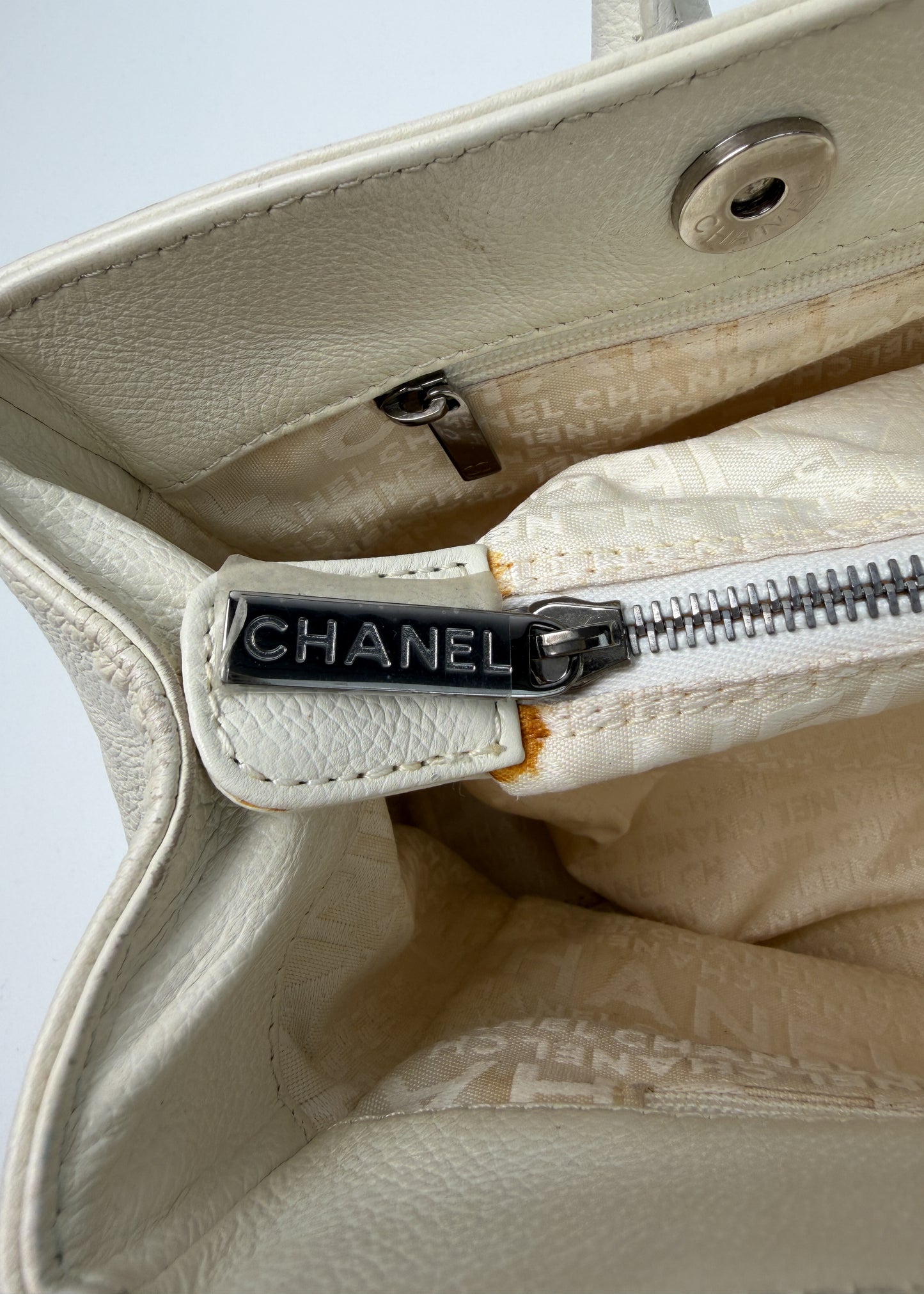 Chanel White Cavier 2.55 Executive Tote