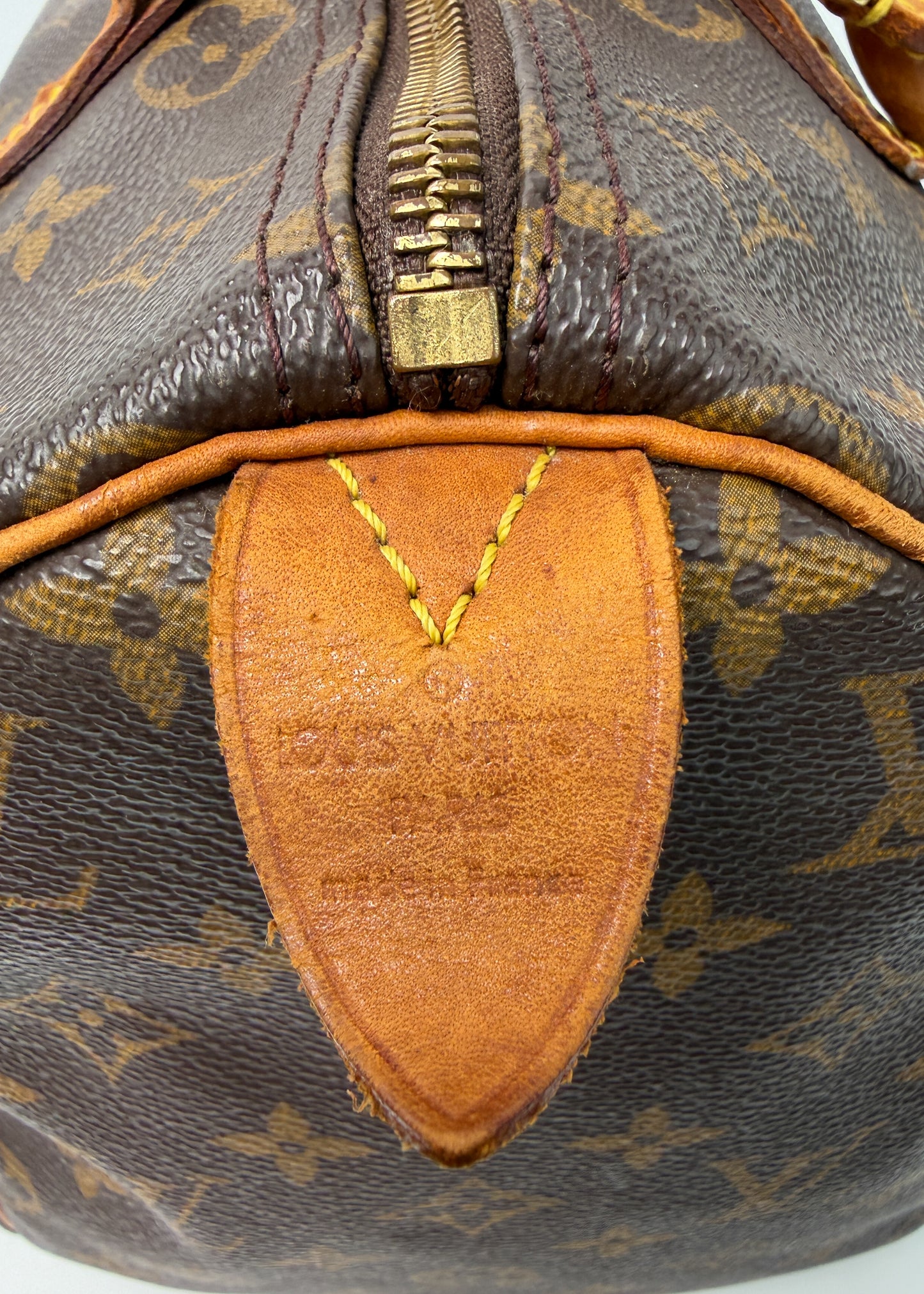 Louis Vuitton Speedy 30
