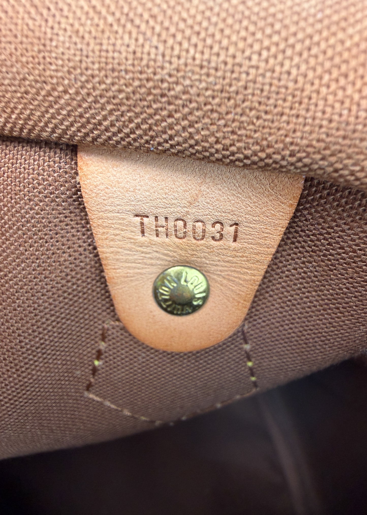 Louis Vuitton Speedy 30