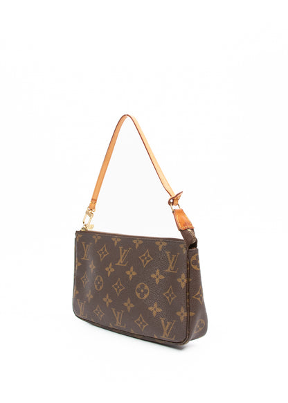 LV Pochette