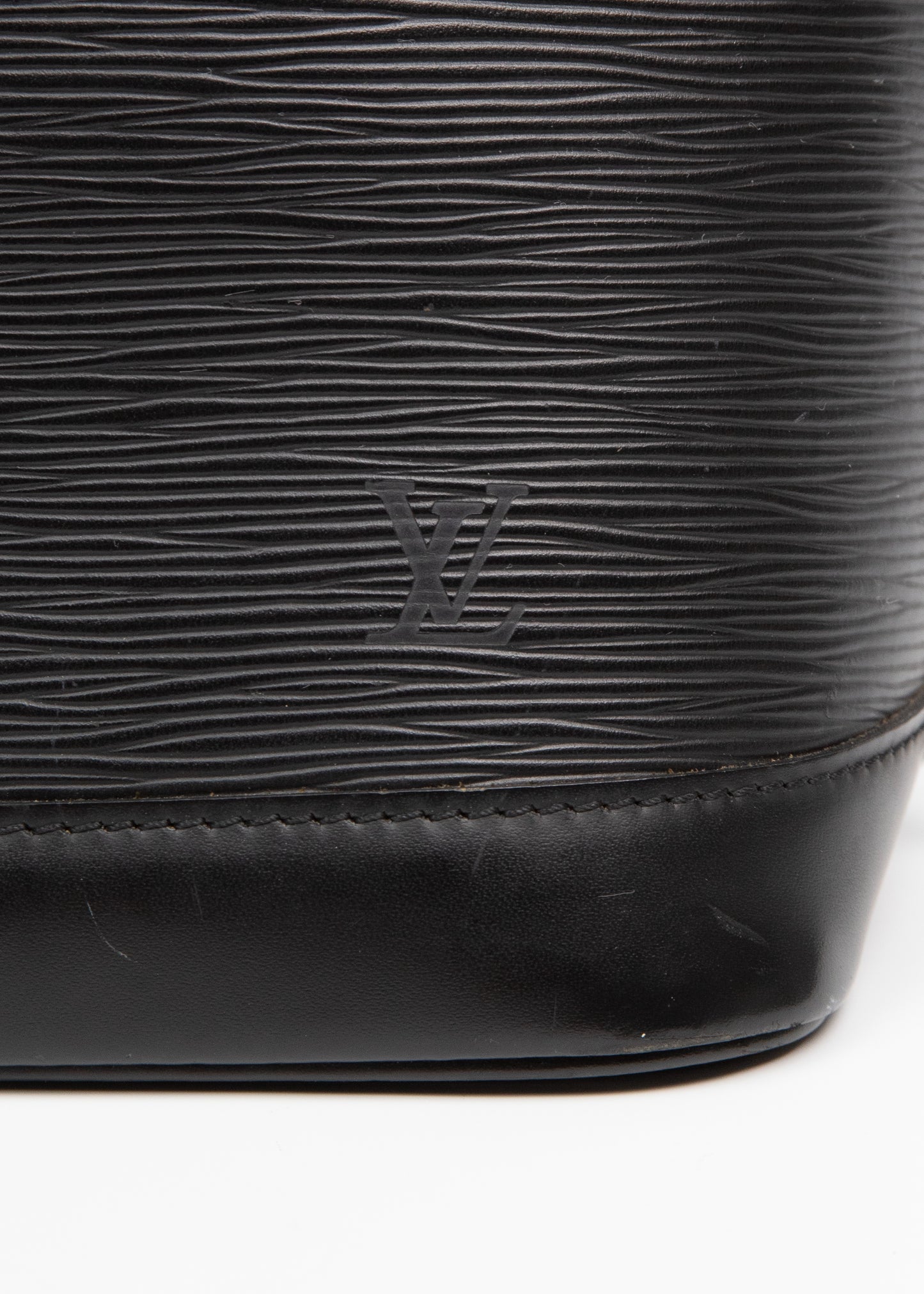 LV Alma PM Epi Black