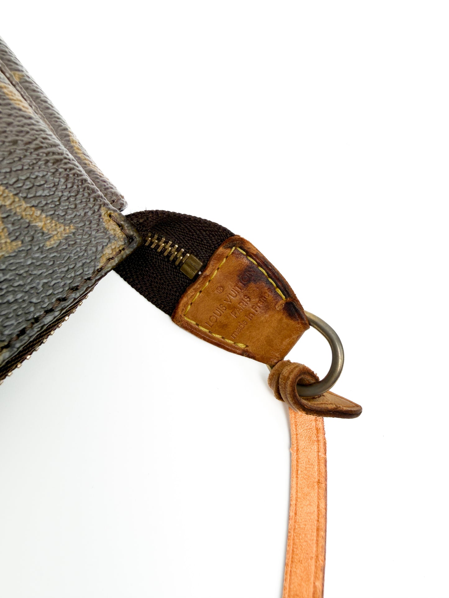 Louis Vuitton Pochette