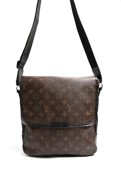 Louis Vuitton Messenger Bag