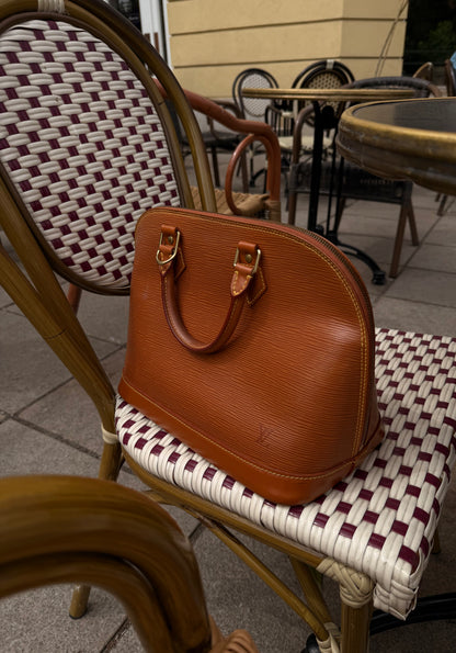 Louis Vuitton Alma PM