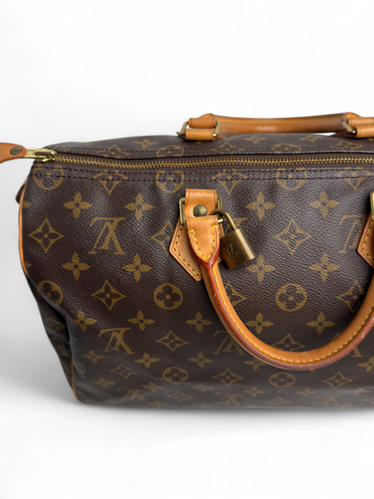 Louis Vuitton Speedy 35