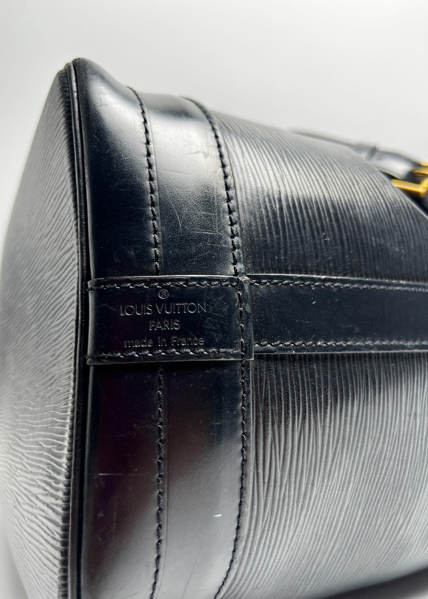 Louis Vuitton Bucket GM Epi Black