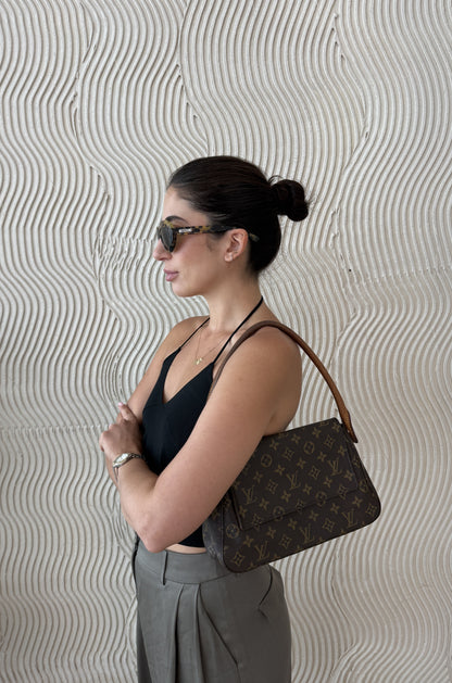 Louis Vuitton Looping PM