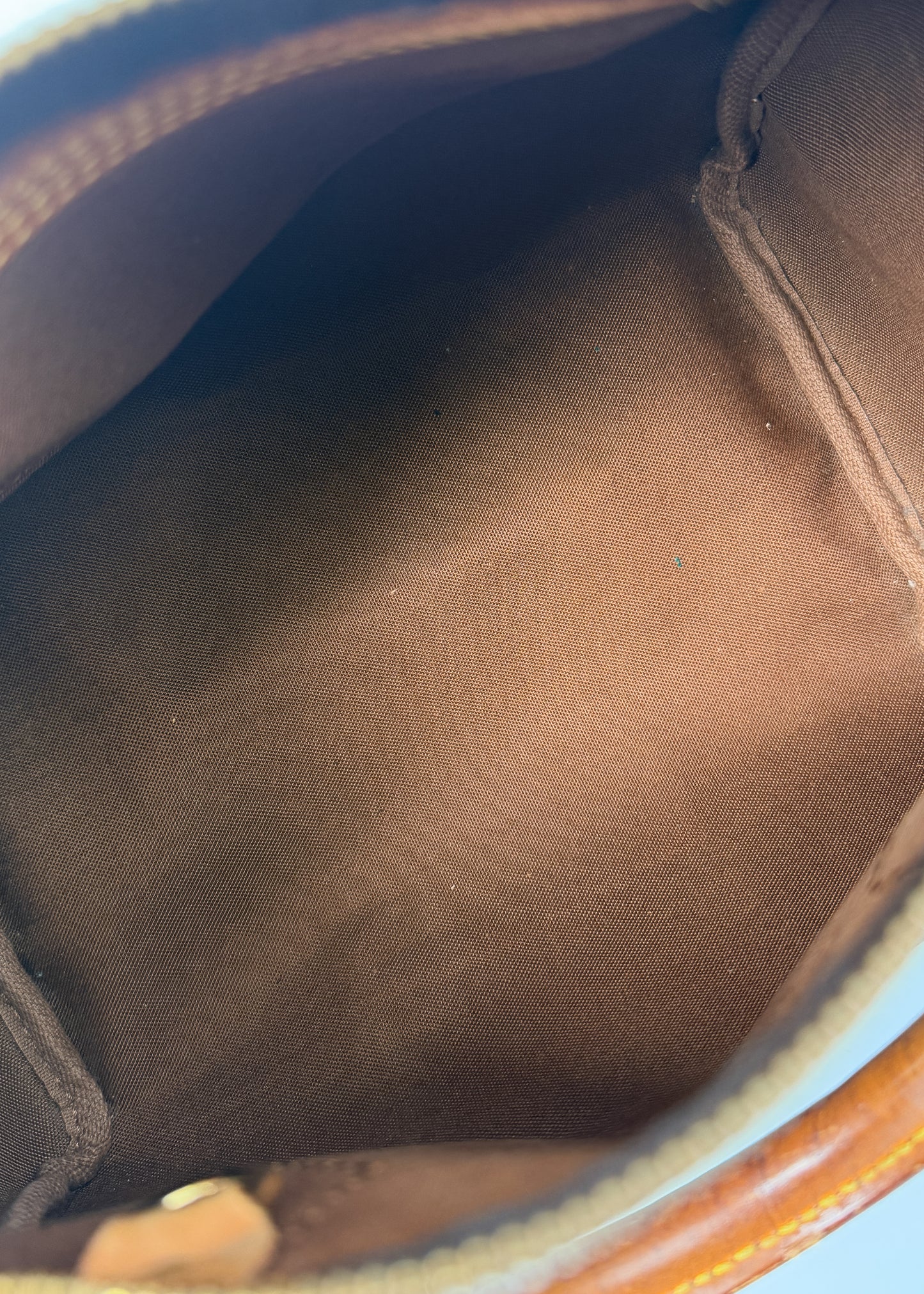 Louis Vuitton Speedy 25