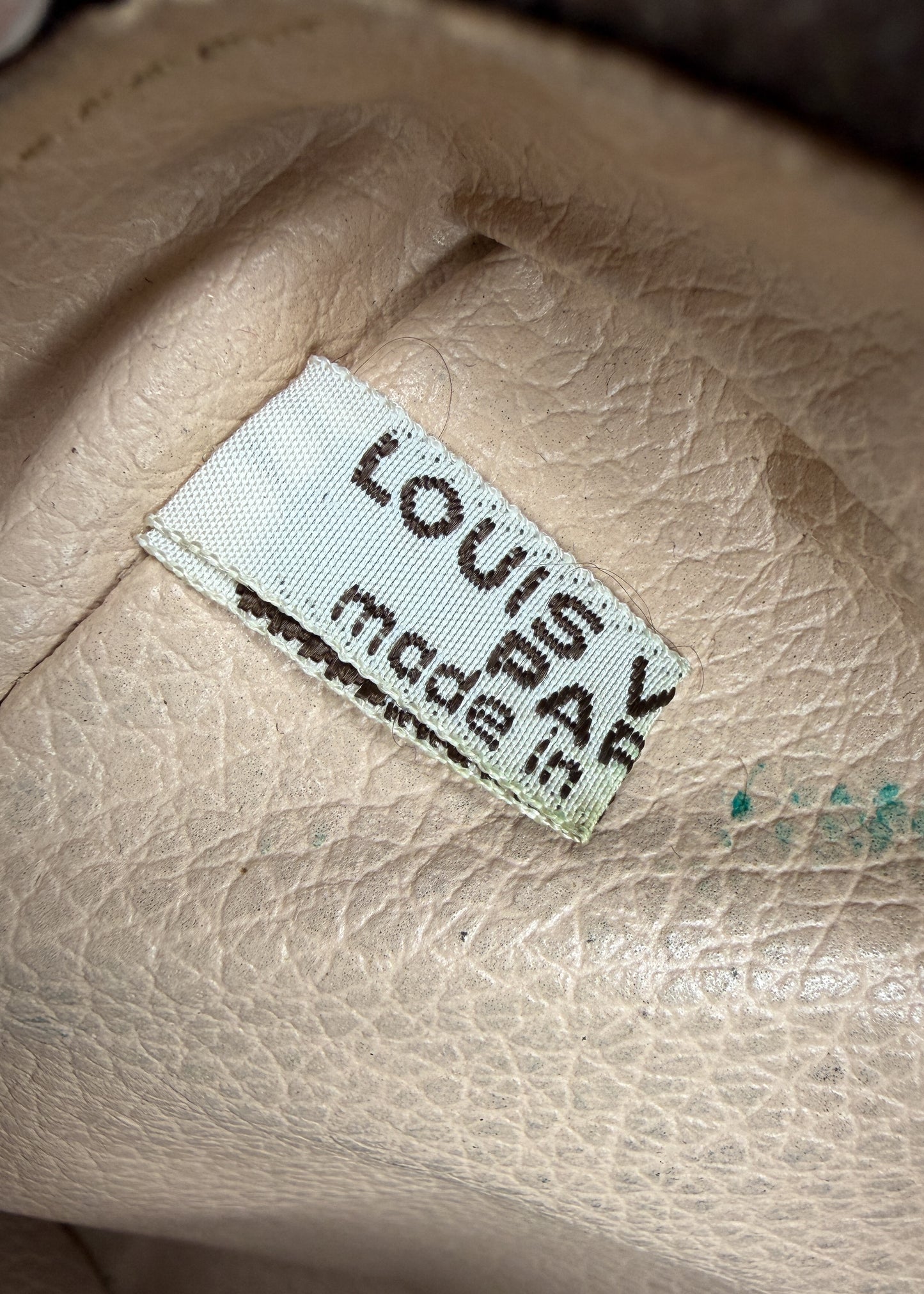 Louis Vuitton Toilette 23