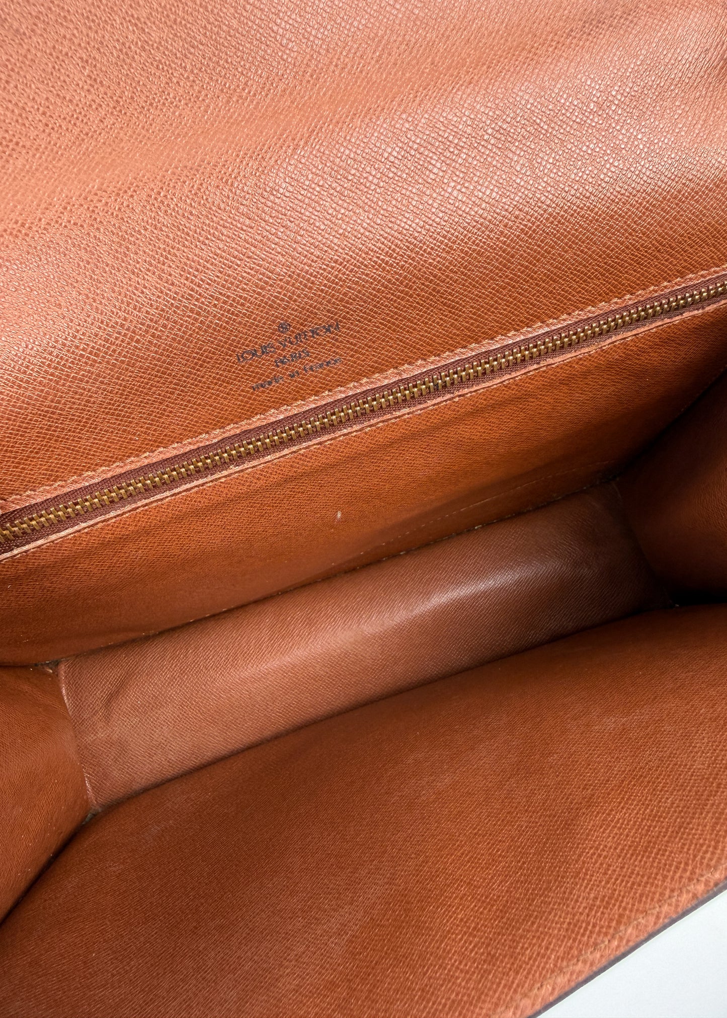 Louis Vuitton Macenau