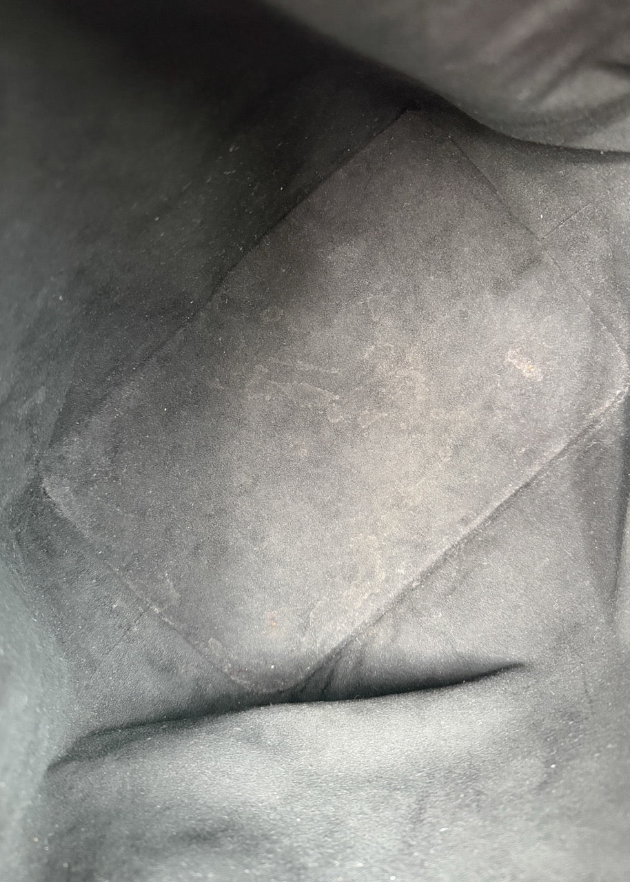 Louis Vuitton Petit Noe Epi black