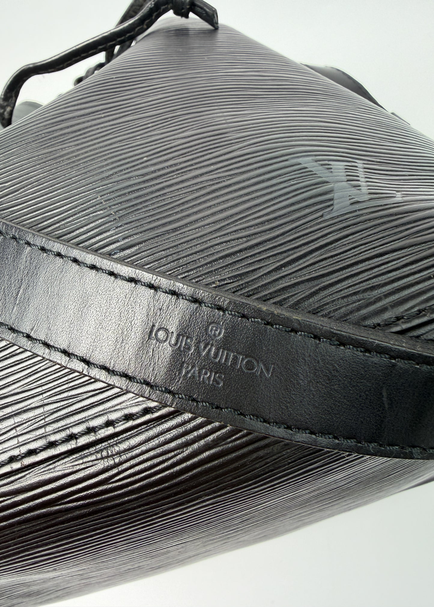 Louis Vuitton Petit Noe Epi black