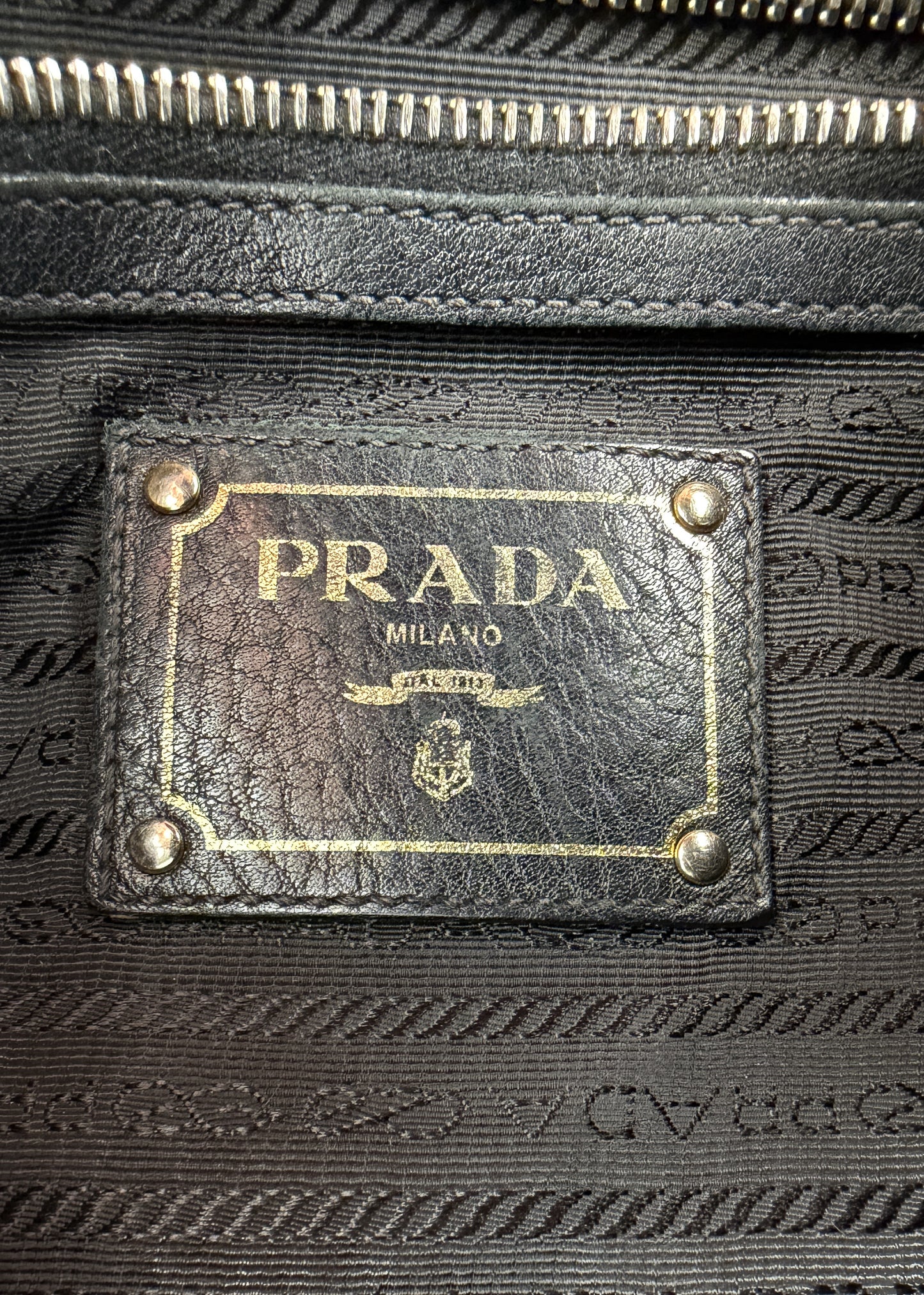 Prada Vitello Daino
