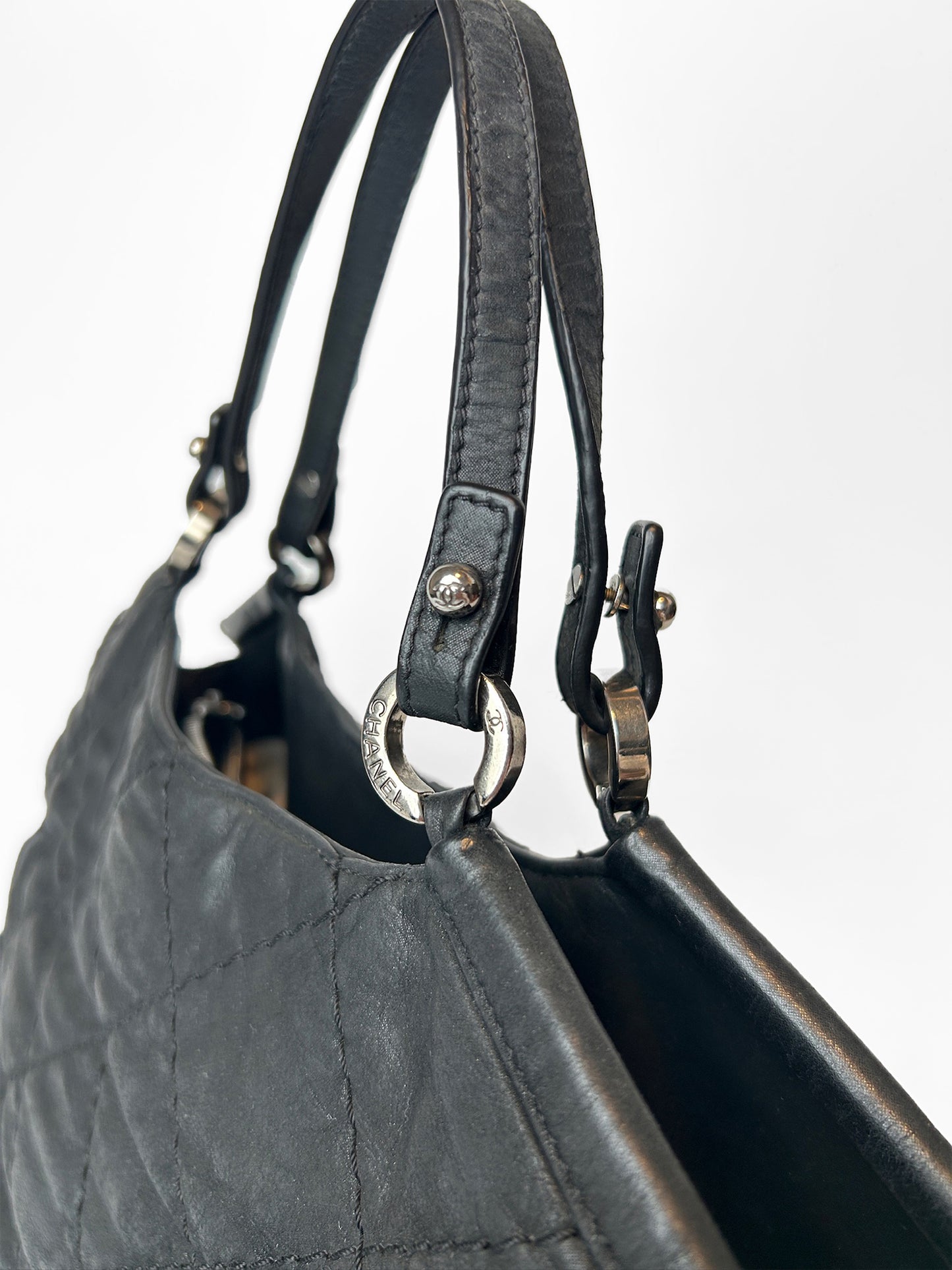 Chanel Black Leather Iridescent Sea